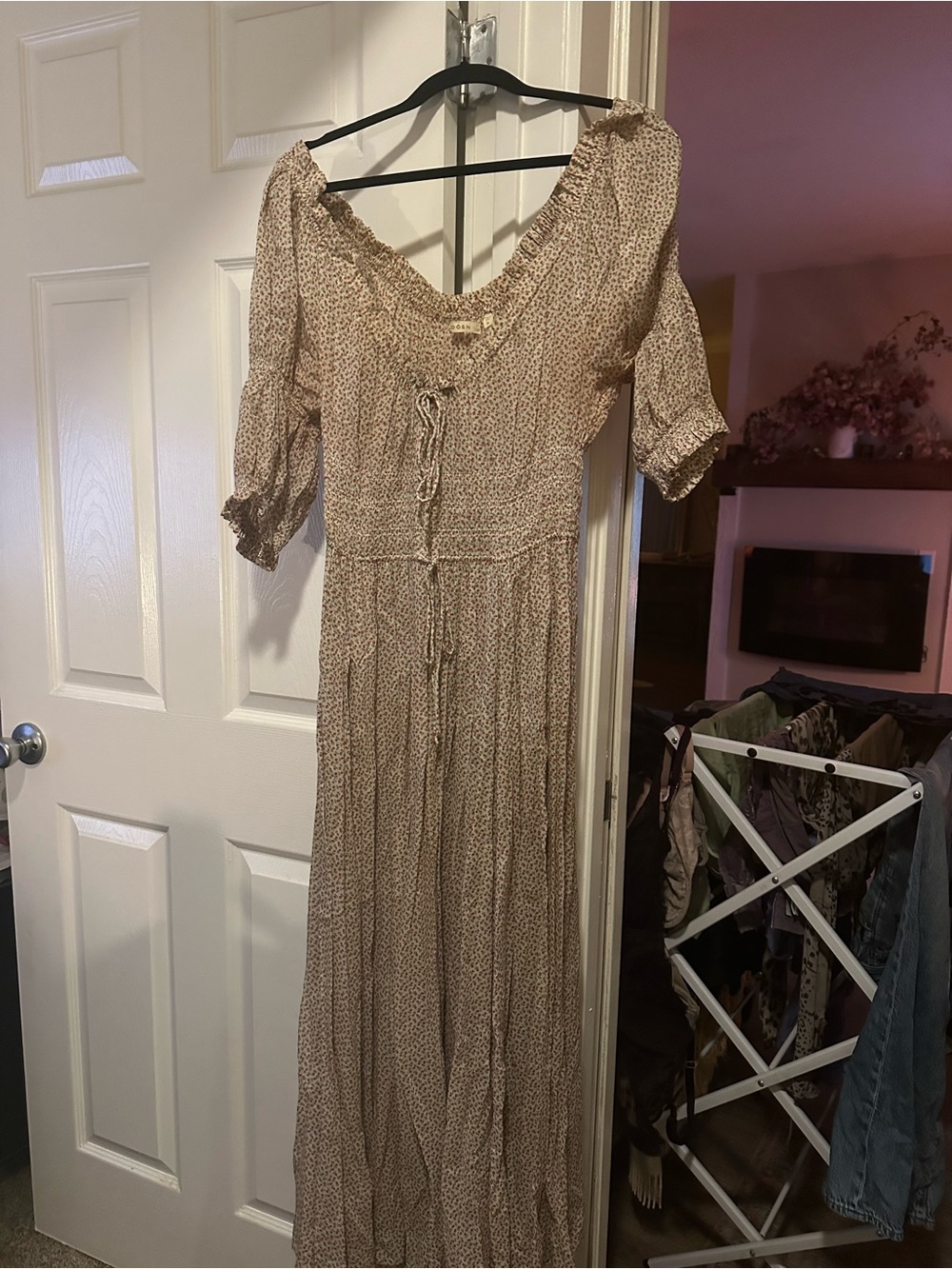 DÔEN Cream Rosebud Floral Puff Sleeve Maxi Dress L